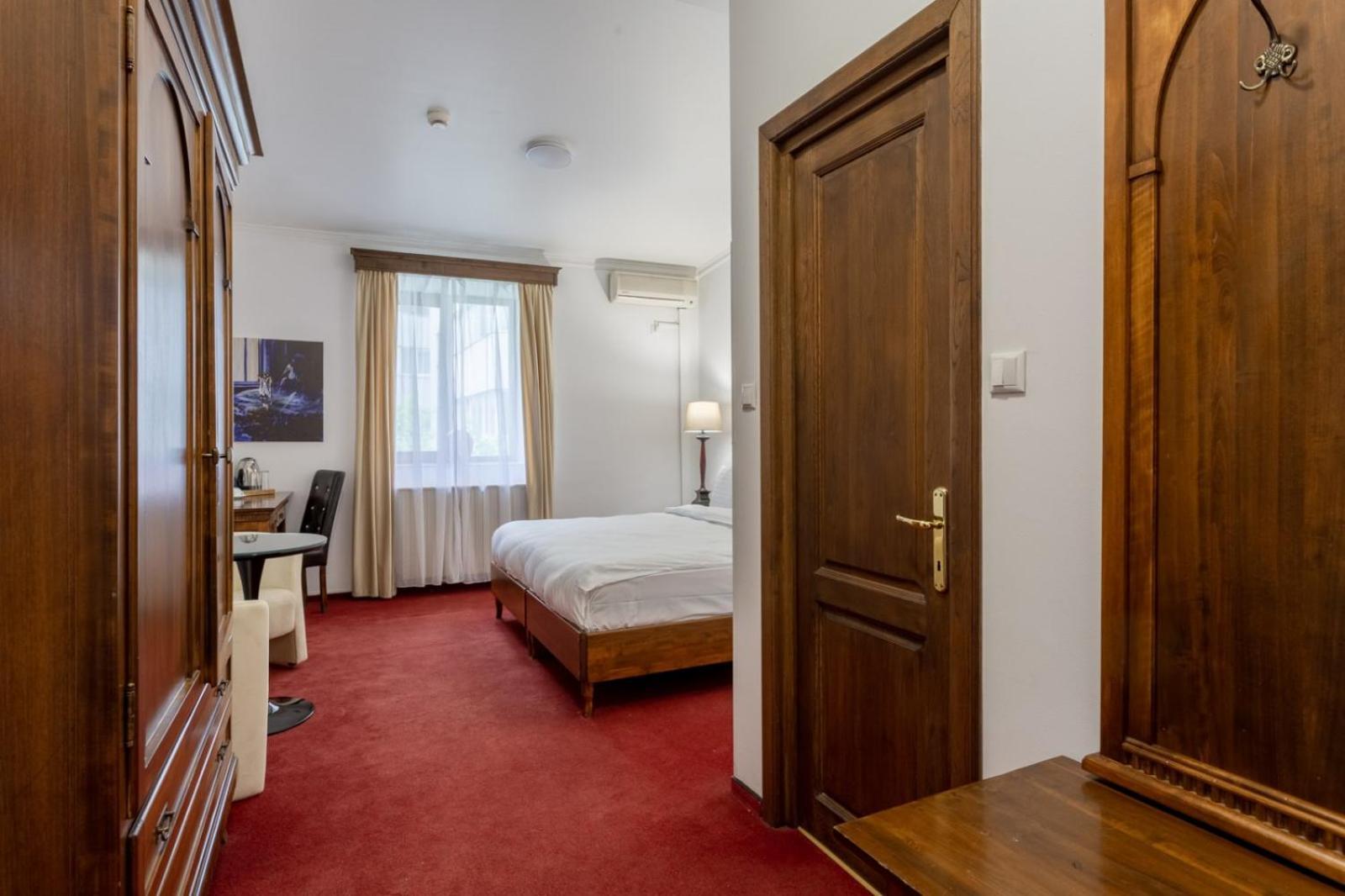 Arc De Triomphe By Citybookings Βουκουρέστι Εξωτερικό φωτογραφία
